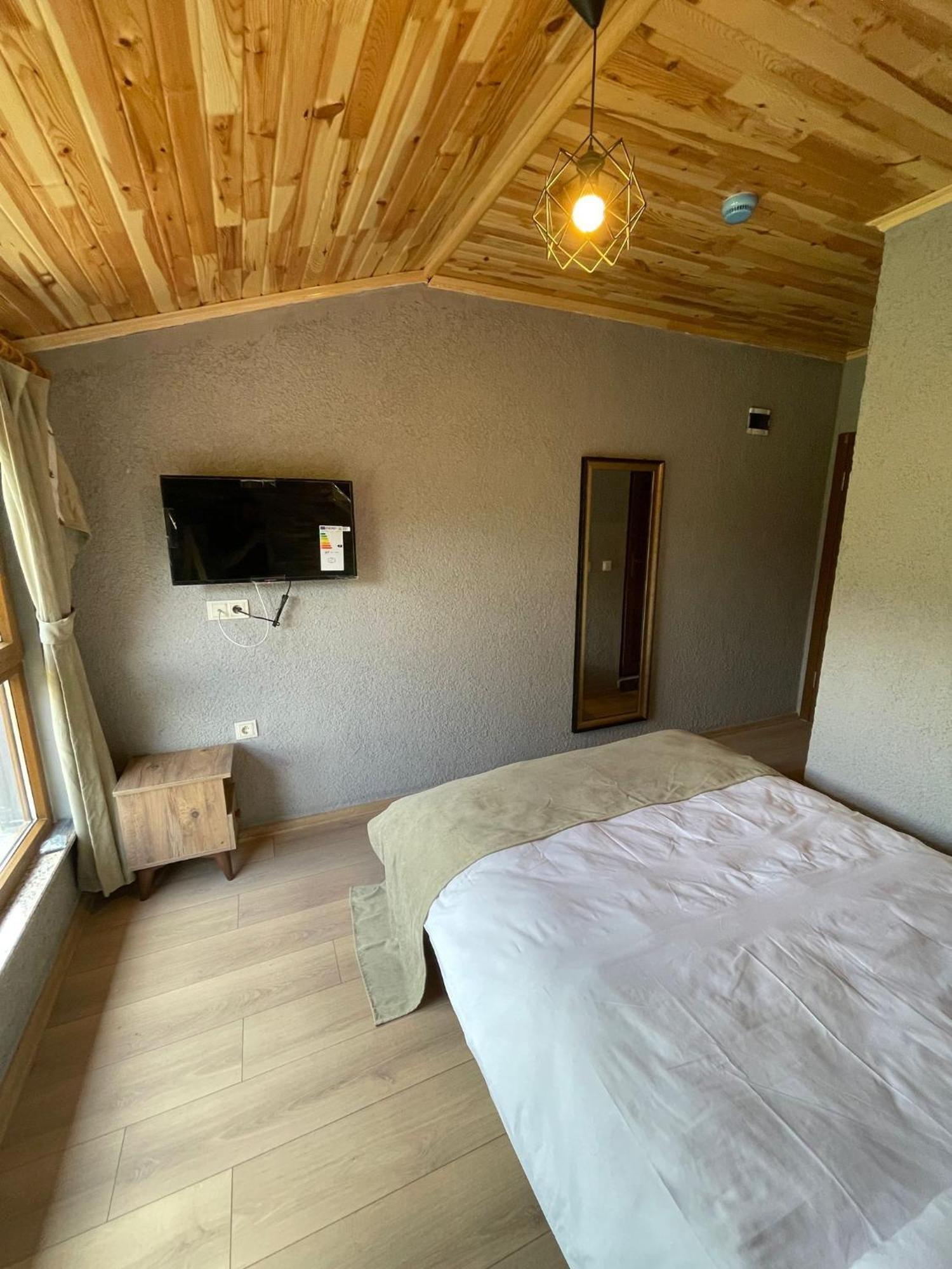 Bizim O'Ra Kueme Evleri & Bungalov Maçka Dış mekan fotoğraf